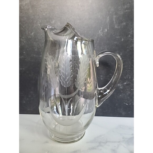 Etched Glass Wheat Pattern Pitcher With Handle - Picture 4 of 10
